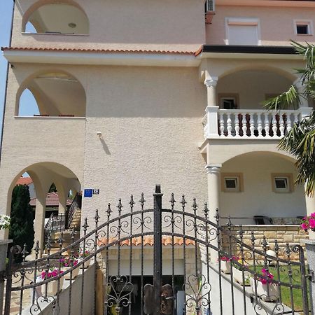 Apartments Rose Porec Ngoại thất bức ảnh